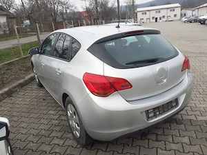 Opel Astra 1.7 CDTI   2010 - imagine 5