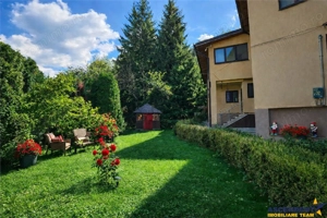 Tur LIVE!Casa cu arhitectura traditionala, curte spatioasa,foisor,Rucar. Bran