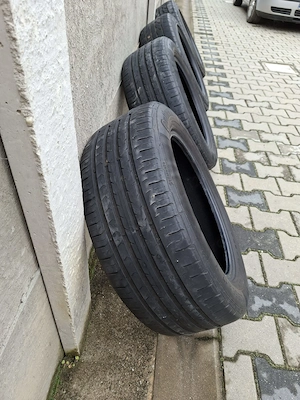 Vand 4 cauciucuri de vara 225/55 R17