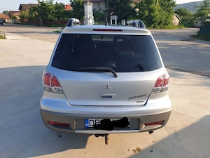 Mitsubishi Outlander 4x4 GPL - imagine 2