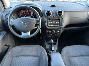 Dacia Lodgy Stepway 1.2 TCE    Fabricatie 06.2015   109000 km - imagine 9
