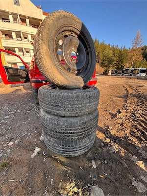 vând jante de tabla+cauciucuri pentru ford  - imagine 5