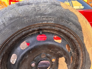 vând jante de tabla+cauciucuri pentru ford  - imagine 2