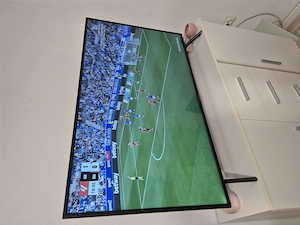 Samsung 121 cm diagonala 4k - imagine 3