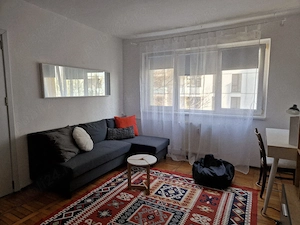 Închiriez apartament cu două camere, modern și confortabil, zona Titan