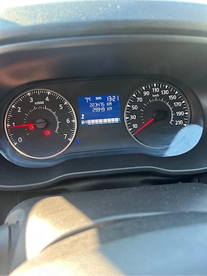 Dacia duster 2019 1.5 diesel 4x4 - imagine 2