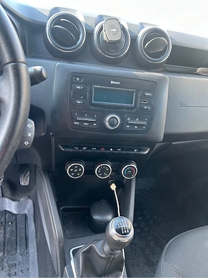 Dacia duster 2019 1.5 diesel 4x4 - imagine 3