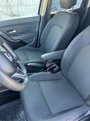 Dacia duster 2019 1.5 diesel 4x4 - imagine 4