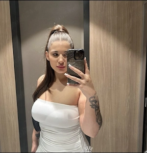 Nouă în oras!       - imagine 2