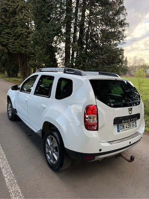Dacia Duster 2015 110 CP 1.5 dCi Prestige - imagine 9