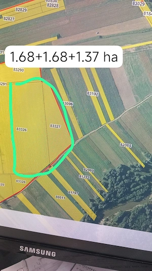 Vând 4.73 ha teren extravilan Bălilești punctul La Câmp 