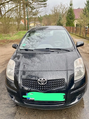 Vând Toyota Yaris - imagine 2