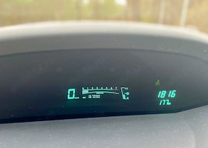 Vând Toyota Yaris - imagine 4