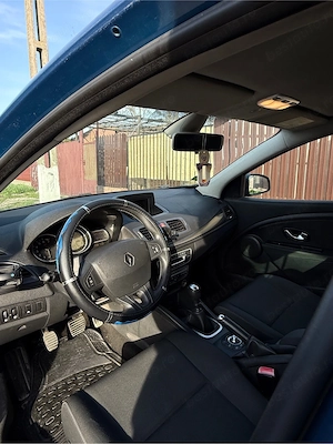 vand sau schimb Renault Megane  - imagine 3