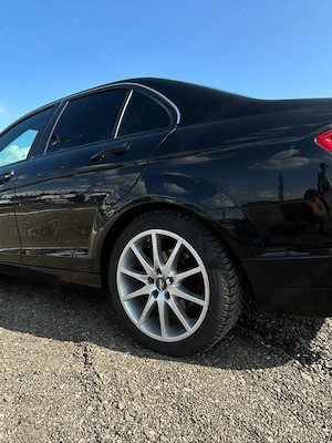 Mercedes-Benz C 200 - imagine 3