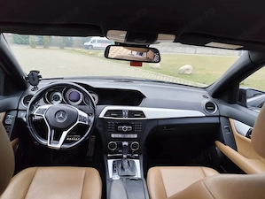 Mercedes C250 W204 Facelift 4Matic Biturbo 204 CP pachet AMG - imagine 6