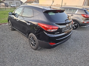 Hyundai ix-35 , 2.0D an 2013, 4X4, Posibil GARANTIE si Rate - imagine 3
