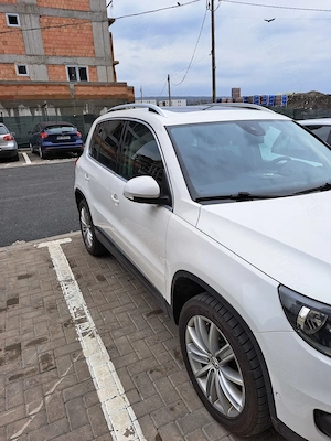 Volkswagen Tiguan 2.0 TDI 4Motion DSG 7 Highline   2013 - imagine 5