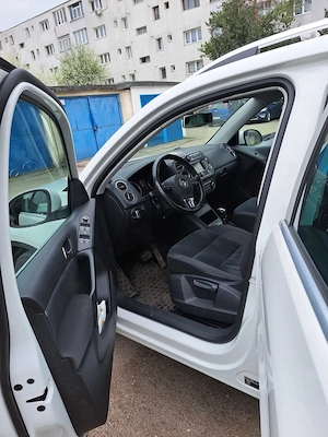 Volkswagen Tiguan 2.0 TDI 4Motion DSG 7 Highline   2013 - imagine 2
