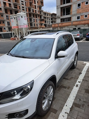 Volkswagen Tiguan 2.0 TDI 4Motion DSG 7 Highline   2013 - imagine 4