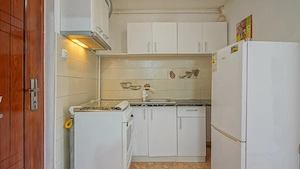 Garsoniera de inchiriat in zona Bartolomeu - imagine 7