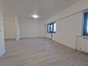 Gara - 2 camere decomandate 57mp, totul nou, etaj parter- 118.000euro - imagine 5