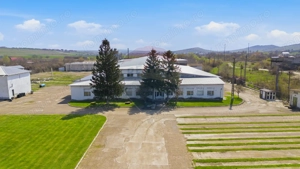 Spațiu industrial 4.4Ha Teren și 15.000mpc - Zona Industrială - Hârlău - imagine 11