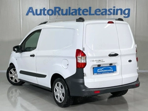 Ford Transit Courier - imagine 4