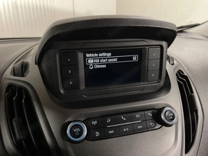 Ford Transit Courier - imagine 12