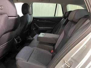 Skoda Octavia - imagine 12