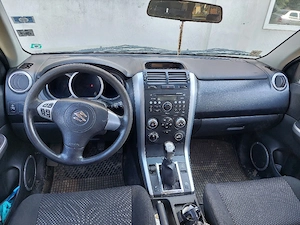 Vand Suzuki Grand Vitara 1.9DDIS an 2007 - imagine 2