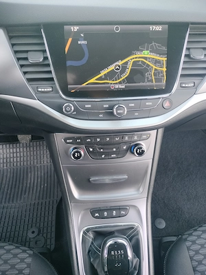 Opel Astra K 137000 km Euro 6 Navigatie an 2018 - imagine 7