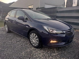 Opel Astra K 137000 km Euro 6 Navigatie an 2018 - imagine 2