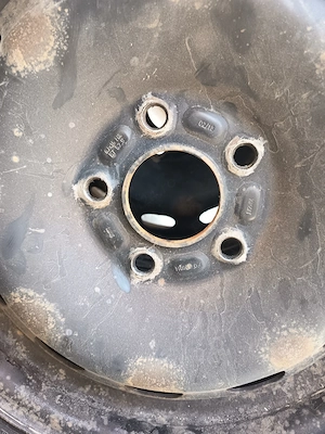 Cauciucuri de vara cu gume r15 - imagine 4