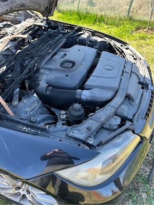 BMW Seria 3 E90 320d (204D4 / M47) din 2005 - Interior ars - imagine 7