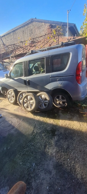  Opel Combo 2012 1.6 D - imagine 5