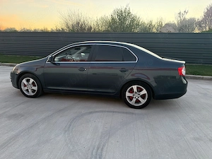 Vw Jetta 1,9 tdi  - imagine 2