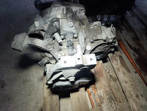 Cutie viteze manuala Volkswagen Golf 6 Start/Stop - imagine 2