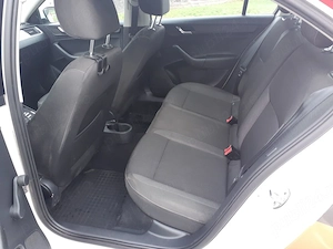 Skoda Rapid 1.6 TDI - imagine 7