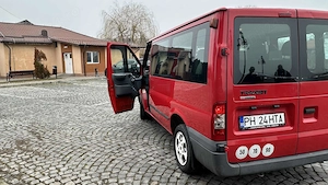 Vând Ford tranzit 8 + 1 - imagine 5