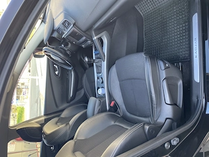 Renault Kadjar, 1.6 dci, inmatriculat, 142000 km, impecabil - imagine 6