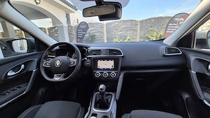 Renault-Kadjar-Benzina-Euro 6-Mod 2022-Led-Navi-6+1 viteze-Keyless Goo Entry  - imagine 10
