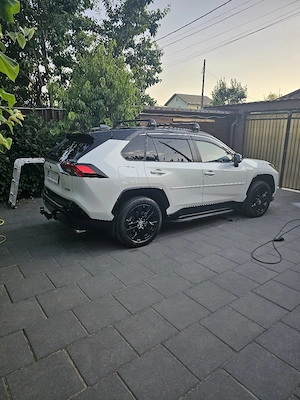 Toyota rav4 plugin - imagine 2