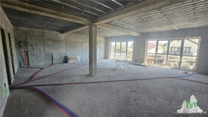 Spatiu comercial 120mp de inchiriat in centru Domnesti