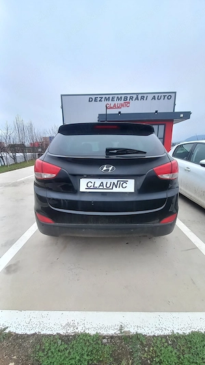 Dezmembram Hyundai IX35 2.0 CRDi 4WD D4HA  