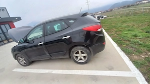 Dezmembram Hyundai IX35 2.0 CRDi 4WD D4HA   - imagine 7