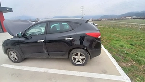 Dezmembram Hyundai IX35 2.0 CRDi 4WD D4HA   - imagine 6