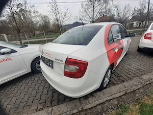 Skoda Rapid 1.6 TDI berlina - imagine 5