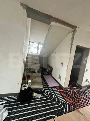 Casă modernă cu mansardă în Vorovesti– spațioasă și bine compartimentată - imagine 5