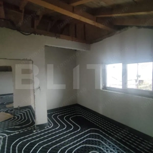 Casă modernă cu mansardă în Vorovesti– spațioasă și bine compartimentată - imagine 7